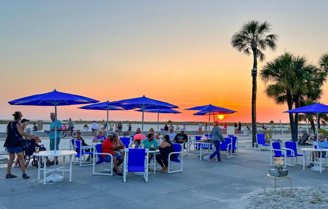 Thunderbird Beach Resort St. Pete Beach Exterior foto