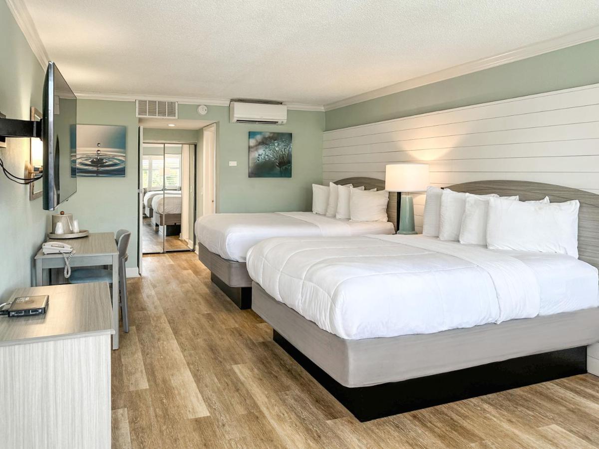 Thunderbird Beach Resort Treasure Island Exterior foto