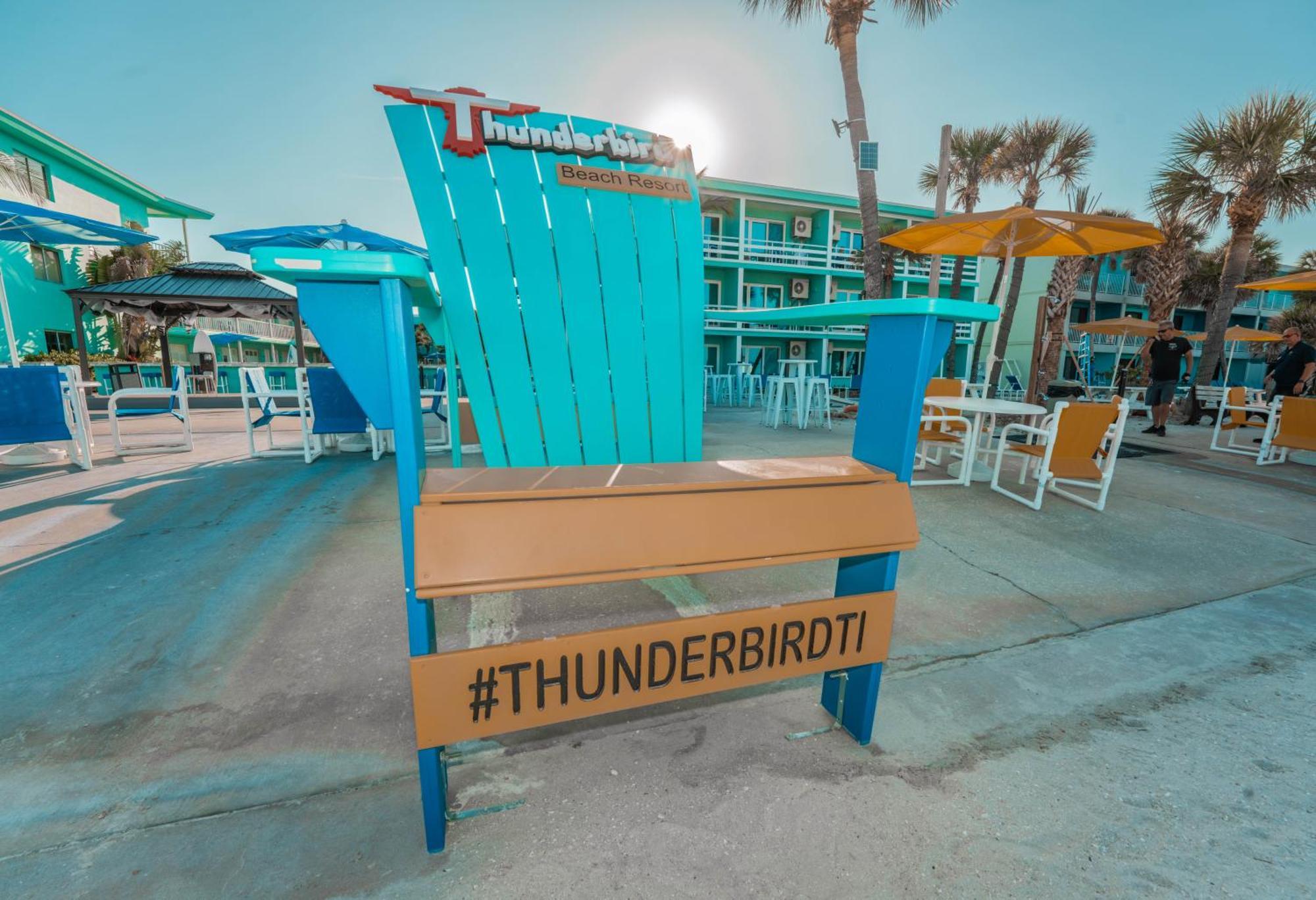 Thunderbird Beach Resort Treasure Island Exterior foto